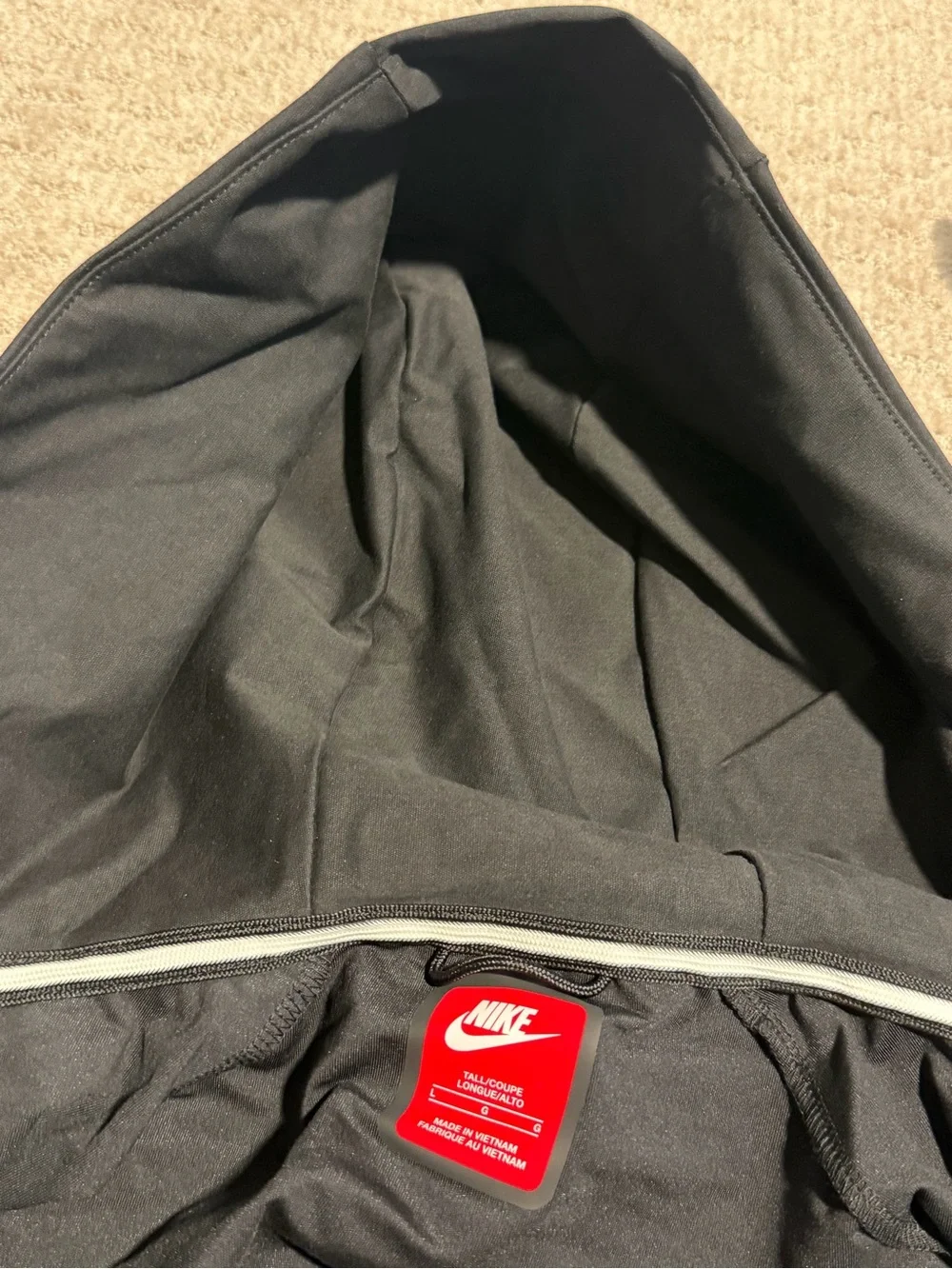 Nike Tech Men's Black Full-Zip Hooded Jacket